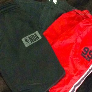 2 OSHKOSH 1 NBA JOGGERS FOR KIDS SIZE LARGE (10)